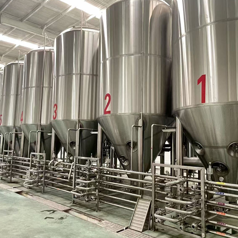 南岳精酿啤酒设备厂—精酿啤酒设备的密封件一般是什么材质？
